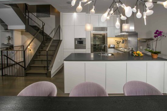 High-end kitchen remodeling NYC with custom cabinetry and luxury finishes by Gurri Remodel
