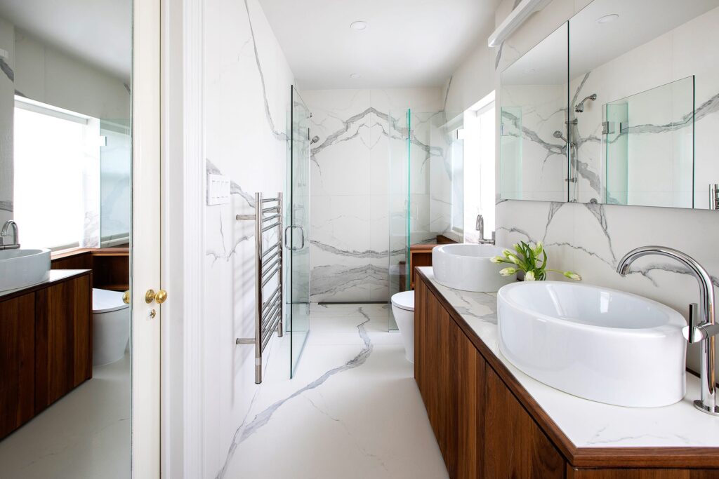 Bathroom renovation Upper East Side NYC with luxury finishes by Gurri Remodel contractor